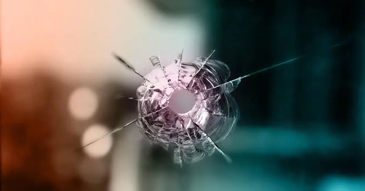 Is PET vs Glass Health